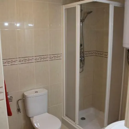 Absolute Apartment *