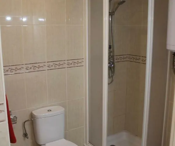 Absolute Apartment *